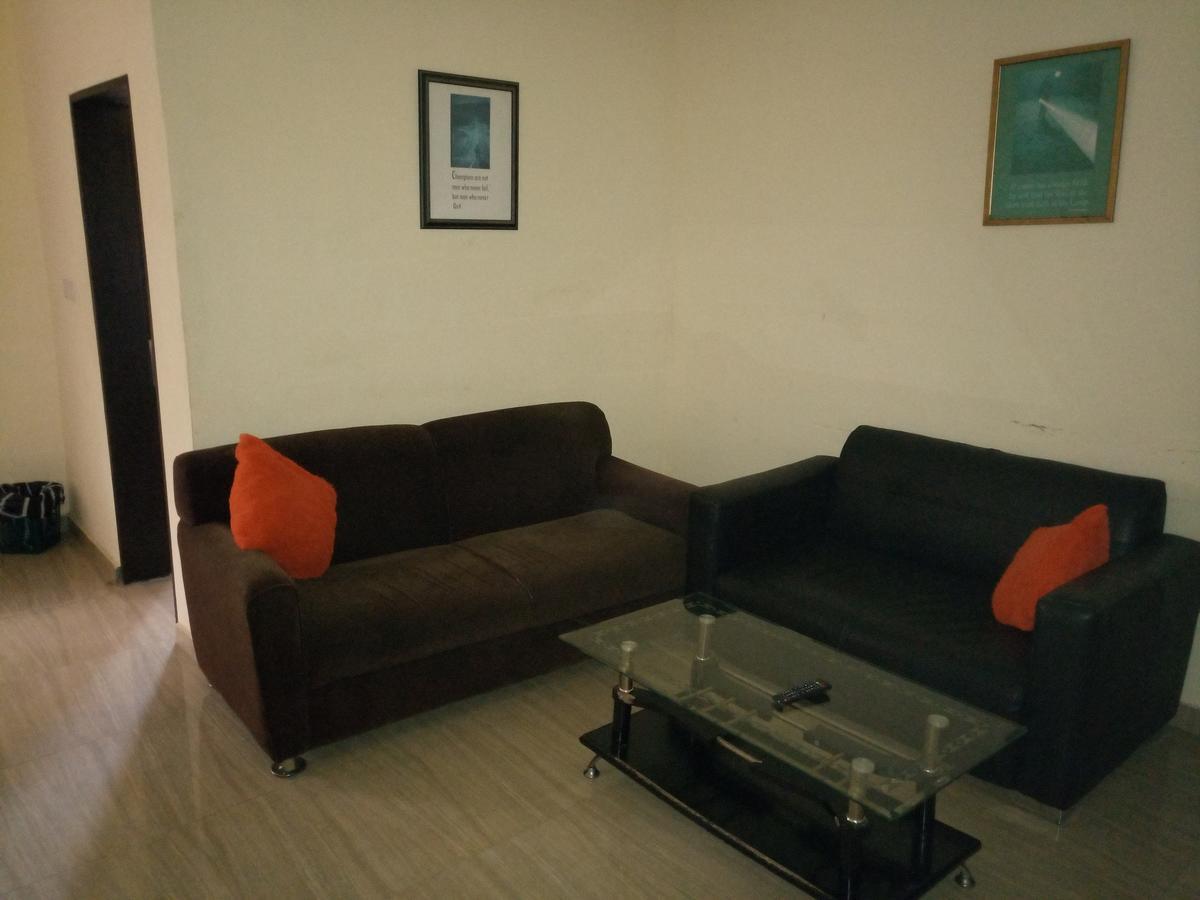 Hotel Benizia Асаба Екстериор снимка